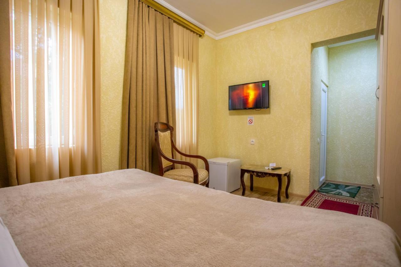 Hotel Vladi Kutaisi Dış mekan fotoğraf