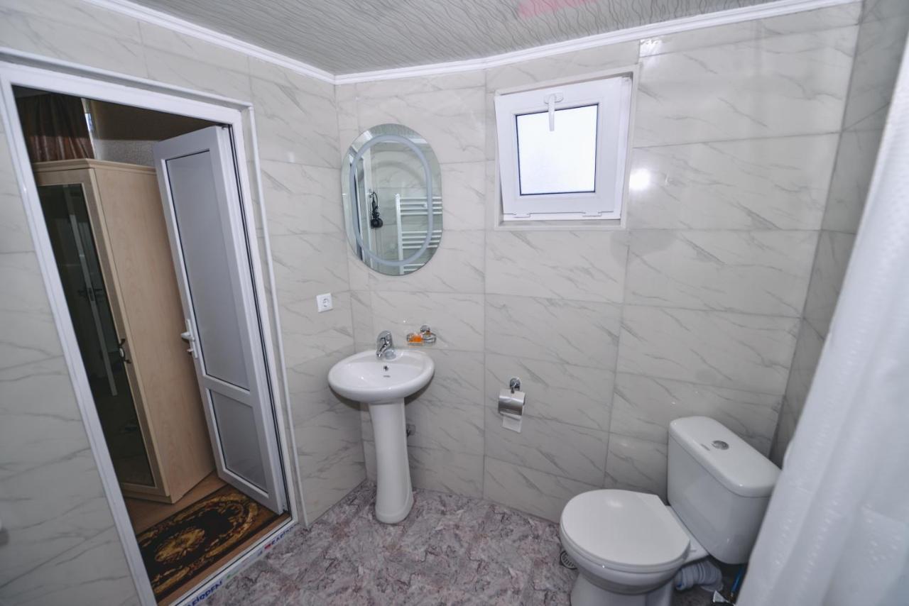Hotel Vladi Kutaisi Dış mekan fotoğraf