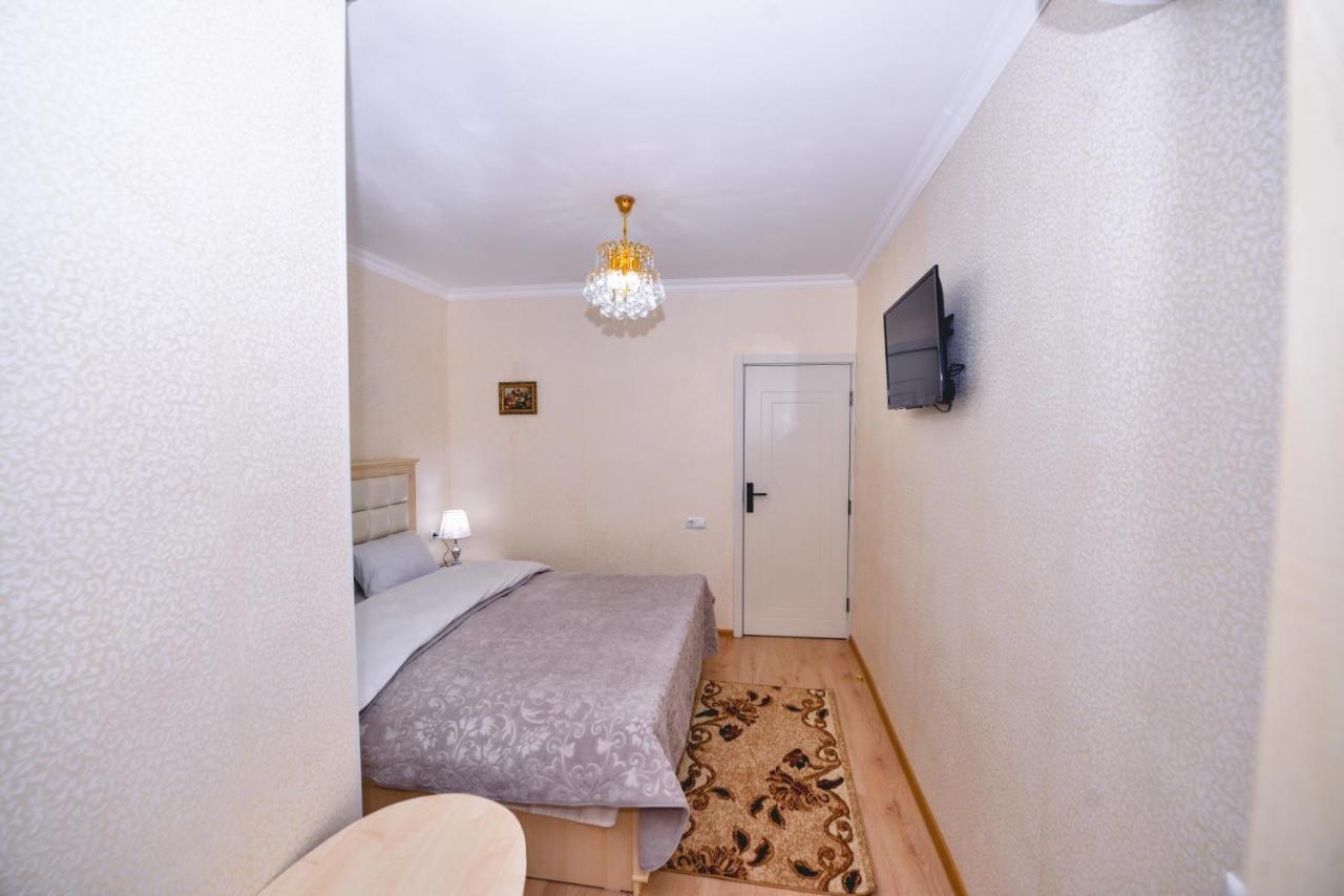 Hotel Vladi Kutaisi Dış mekan fotoğraf